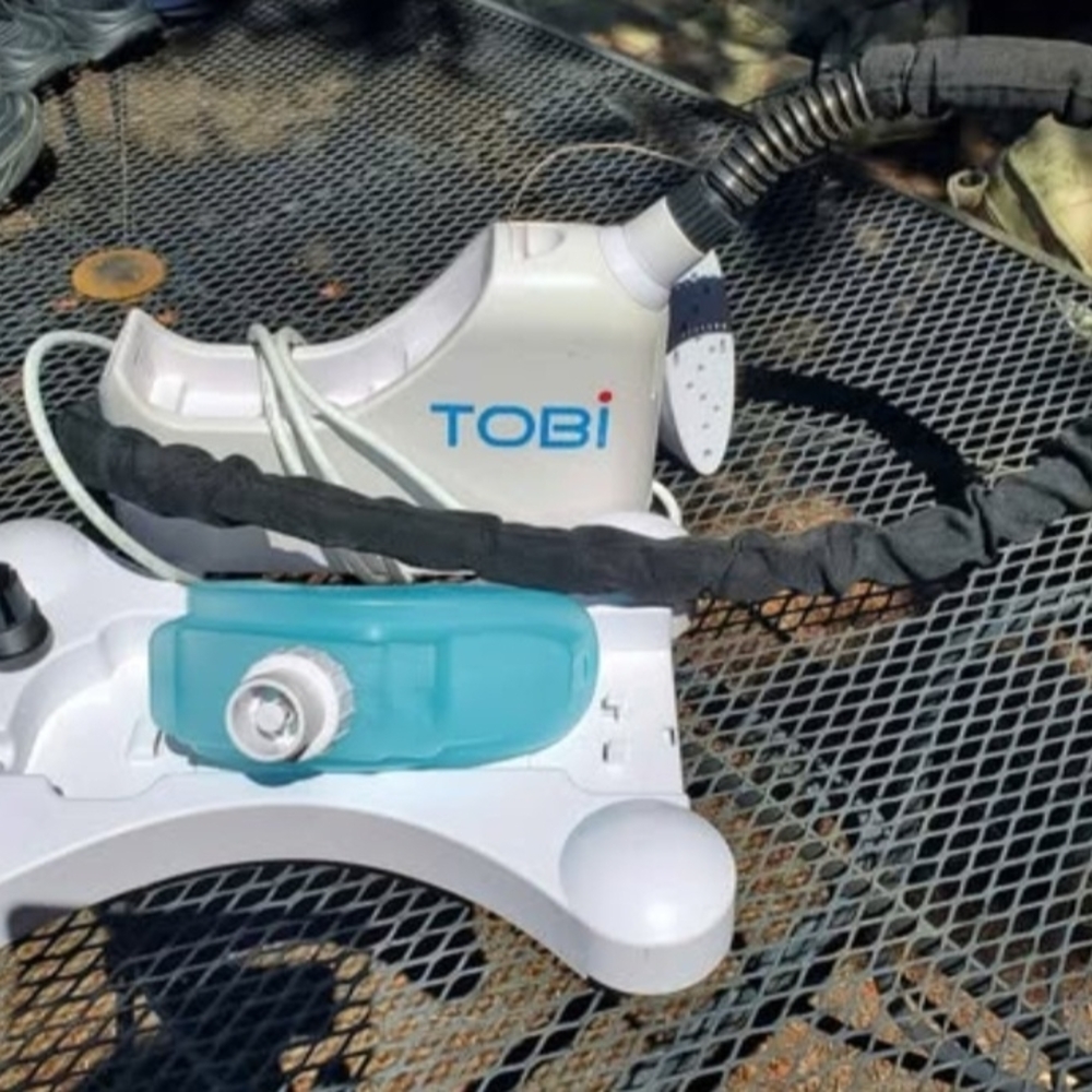 Tobi White and Aqua Fabric Steamer - Picture 5 of 6